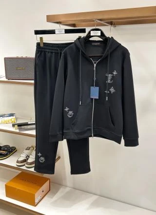 LV Hooded Monogram Tracksuit / Black - image