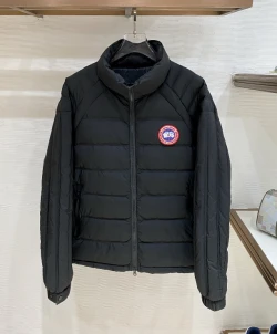 CG Stand Collar Logo Down Jacket / Black