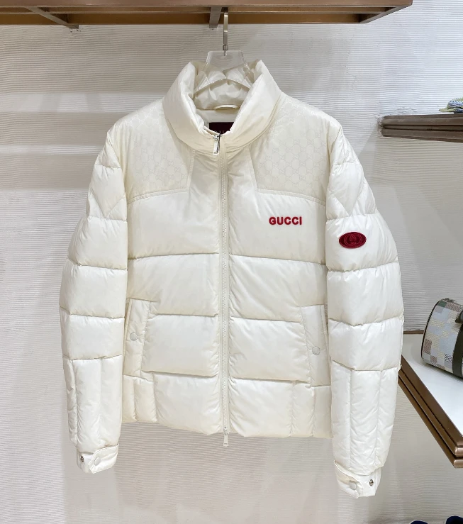 GG Red Lettering Down Jacket / Ecru - image