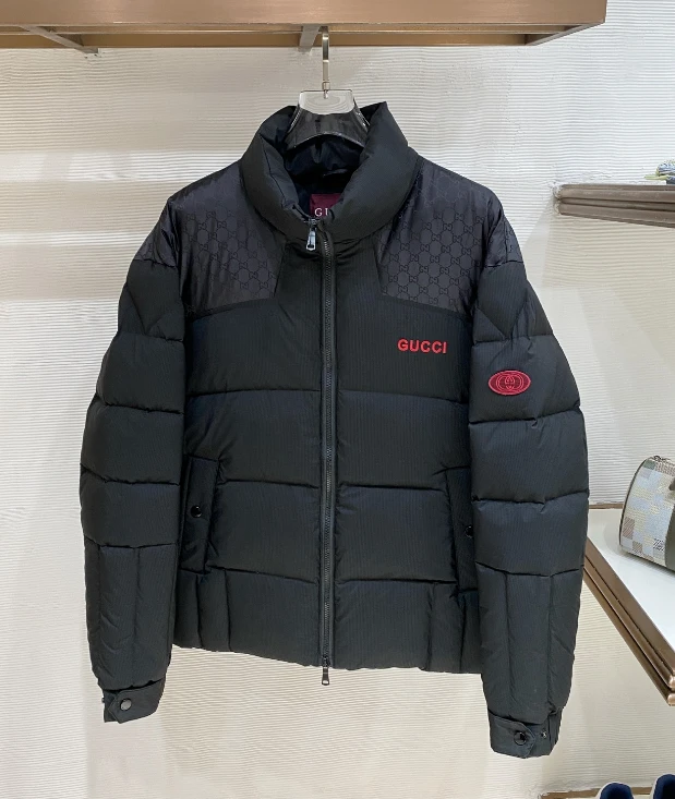 GG Red Lettering Down Jacket / Black - image