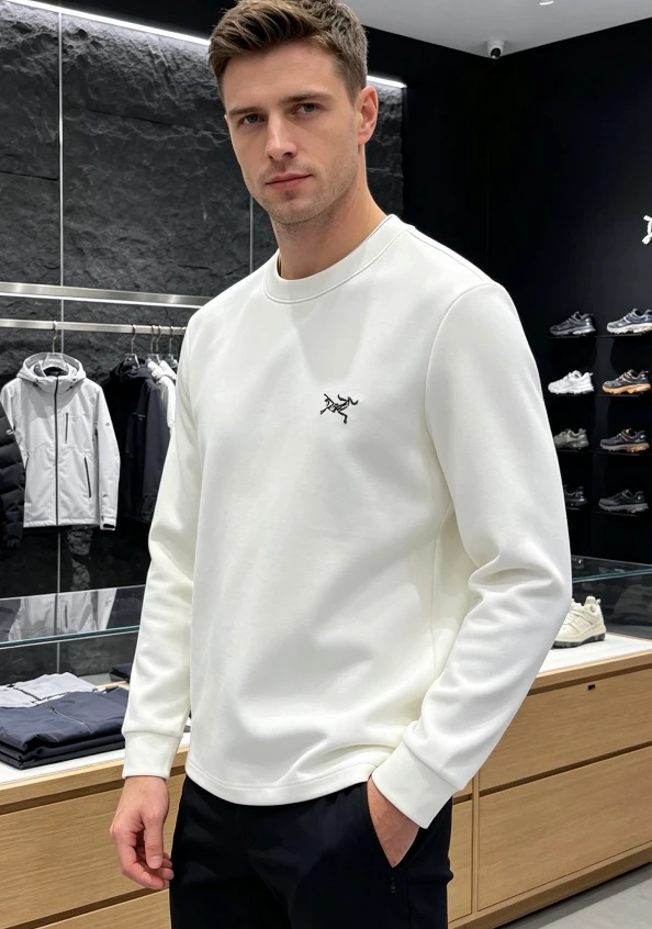 ARC Small Chest Logo Long Sleeve / White - image