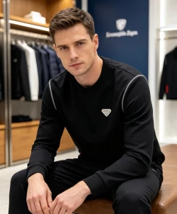 PRD Contrast Shoulder Seam Long Sleeve / Black