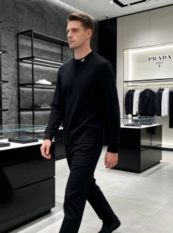 PRD Mock Neck Long Sleeve / Black