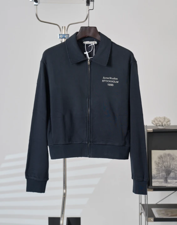 AS Women's Cropped Vintage Jacket / Black - image