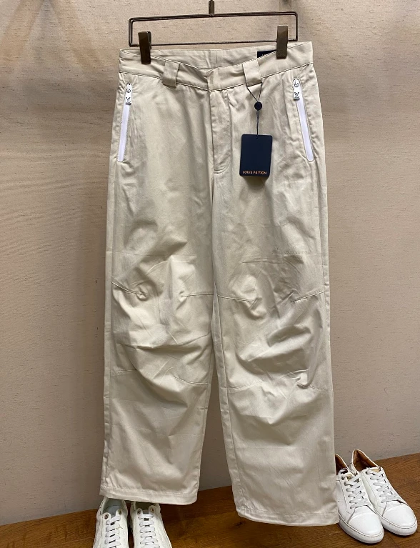 LV Reflective Detail Cargo Trousers / Ecru - image