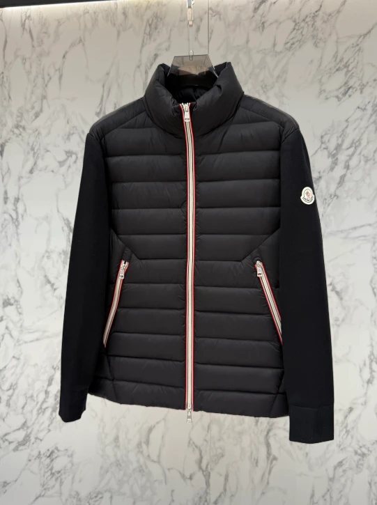 MON Quilted Front Panel Jacket / Black - image