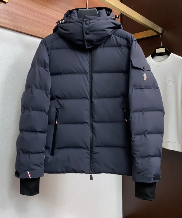 MON Sleeve Pocket Hooded Down Jacket / Navy - image