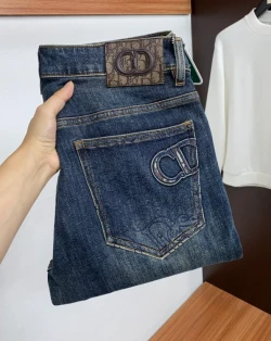 DIO CD Embroidered Jeans / Blue
