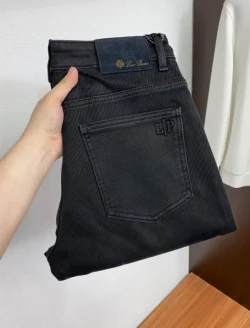 LP Subtle Lettering Jeans / Black