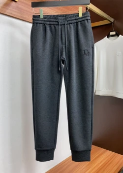 DIO Elastic Waist Sweatpants / Dark Grey
