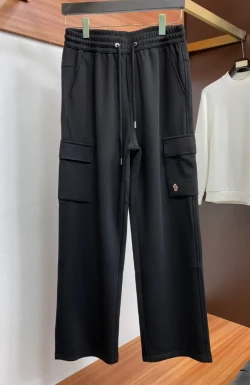MON Side Pocket Straight Leg Trousers / Black