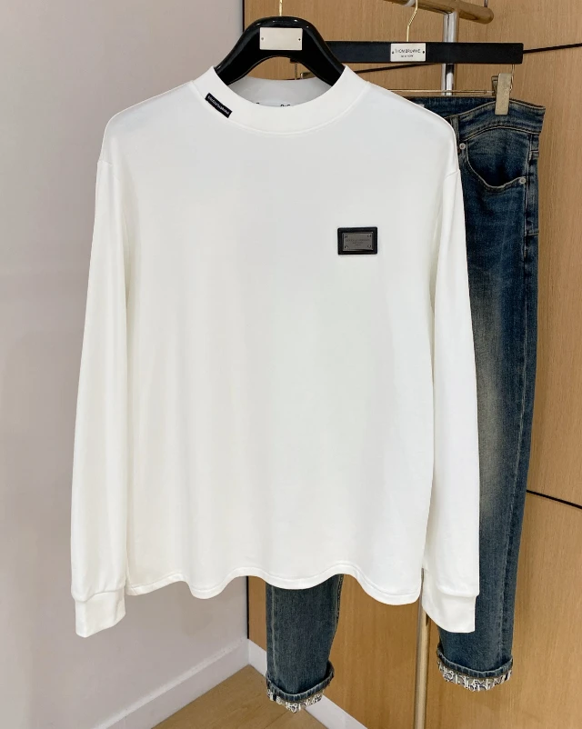 DG Small Logo Patch Top / Multiple Colors - image