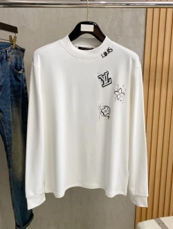 LV Shoulder Logo Top / Multiple Colors