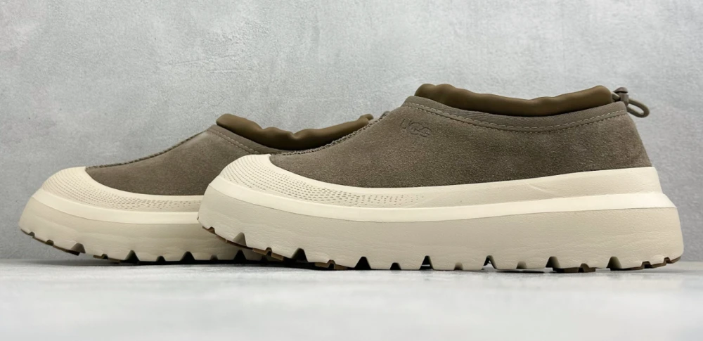 UGG Tasman Weather Hybrid 1144096-HCK / Brown & Beige Sole - image
