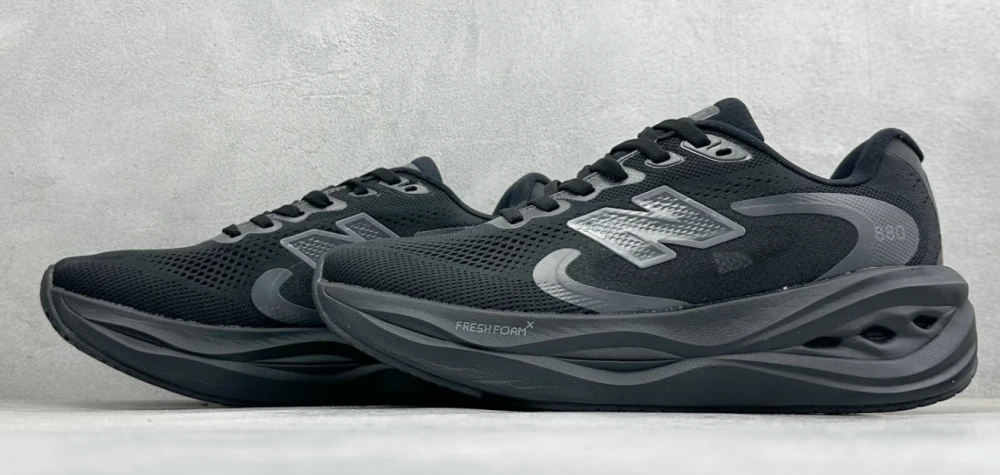 NB Fresh Foam X 880 M880B16 / Black - image