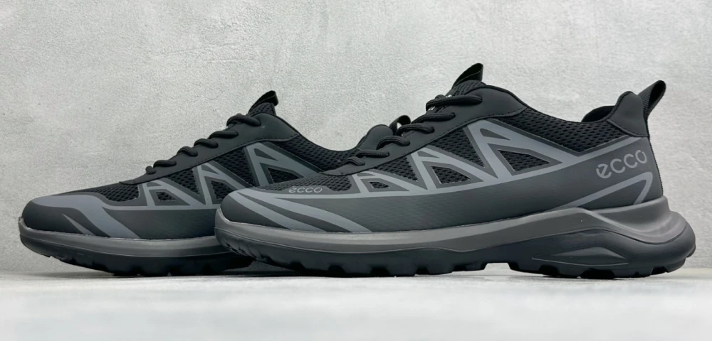 ECCO Urban Outdoor Sneakers 720520 / Black & Grey - image