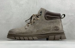 Timberland Lace Up Lug Sole Boots / Brown