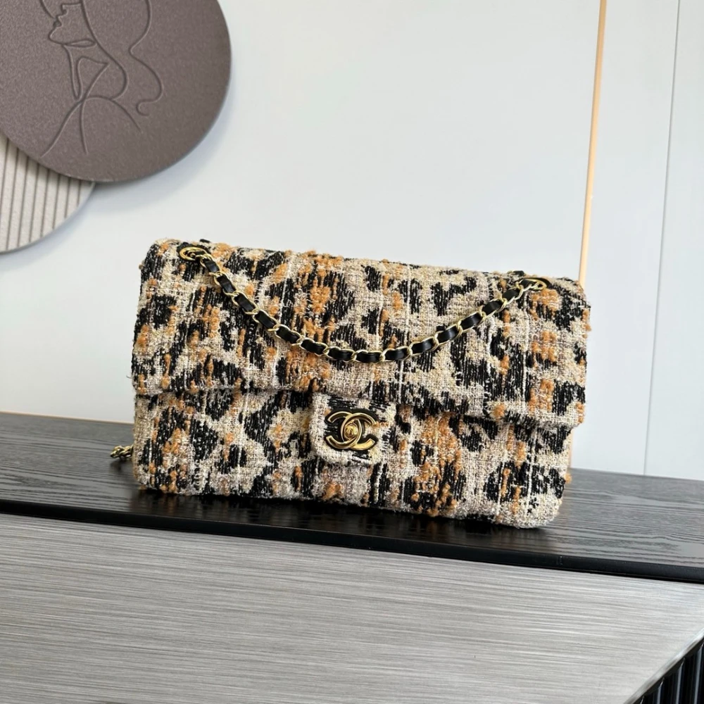 CHA Leopard Tweed CF Maxi Flap Bag / Leopard - image
