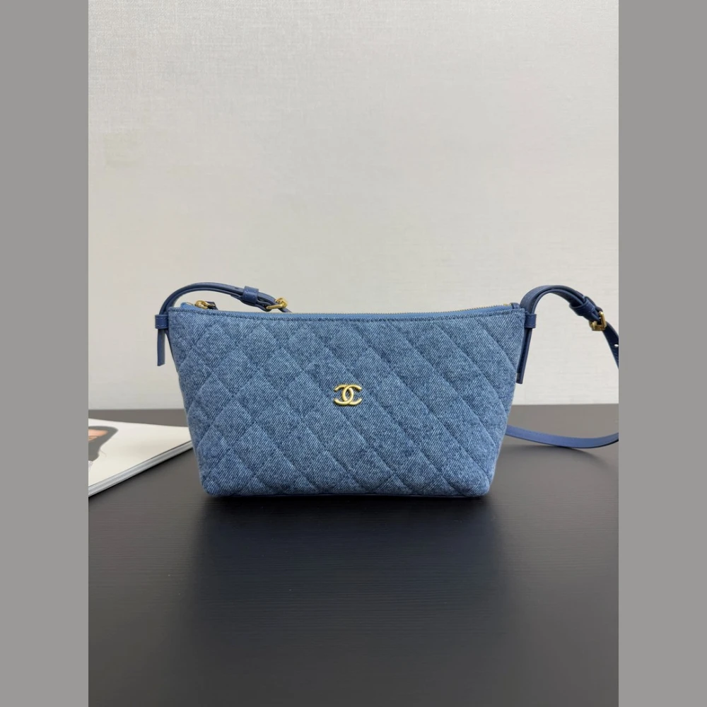 CHA Denim Quilted Hobo Bag / Blue - image
