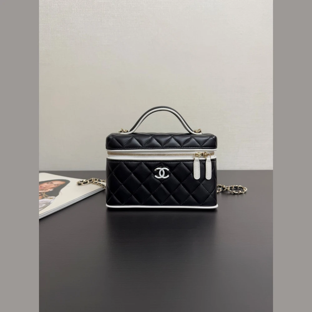 CHA Quilted Vanity Case / Color Selection - image