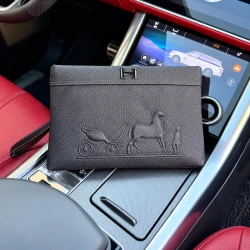 Hrms / Clutch Horse 27 / Grey