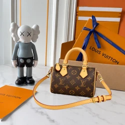 LV / Nano Speedy / Monogram Brown