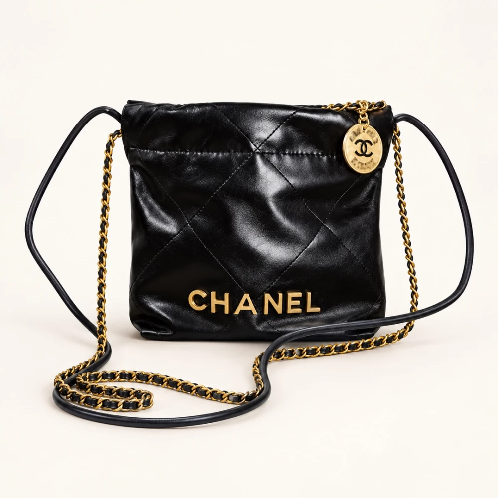 CC / Curved Zip Shoulder Bag / Black - image