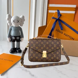 LV / Pochette Metis Classic Canvas / Monogram Brown