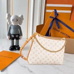 LV / Multipass / White Monogram