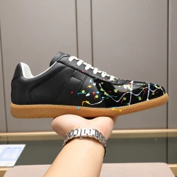 MM / Replica / Multicolor