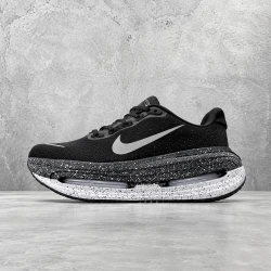Nike / Vomero Premium / Black Silver
