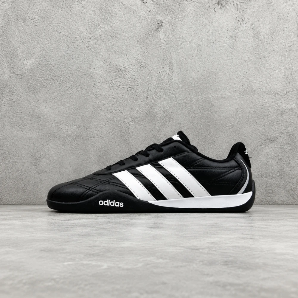 Adidas / Trainers / Multicolor - image
