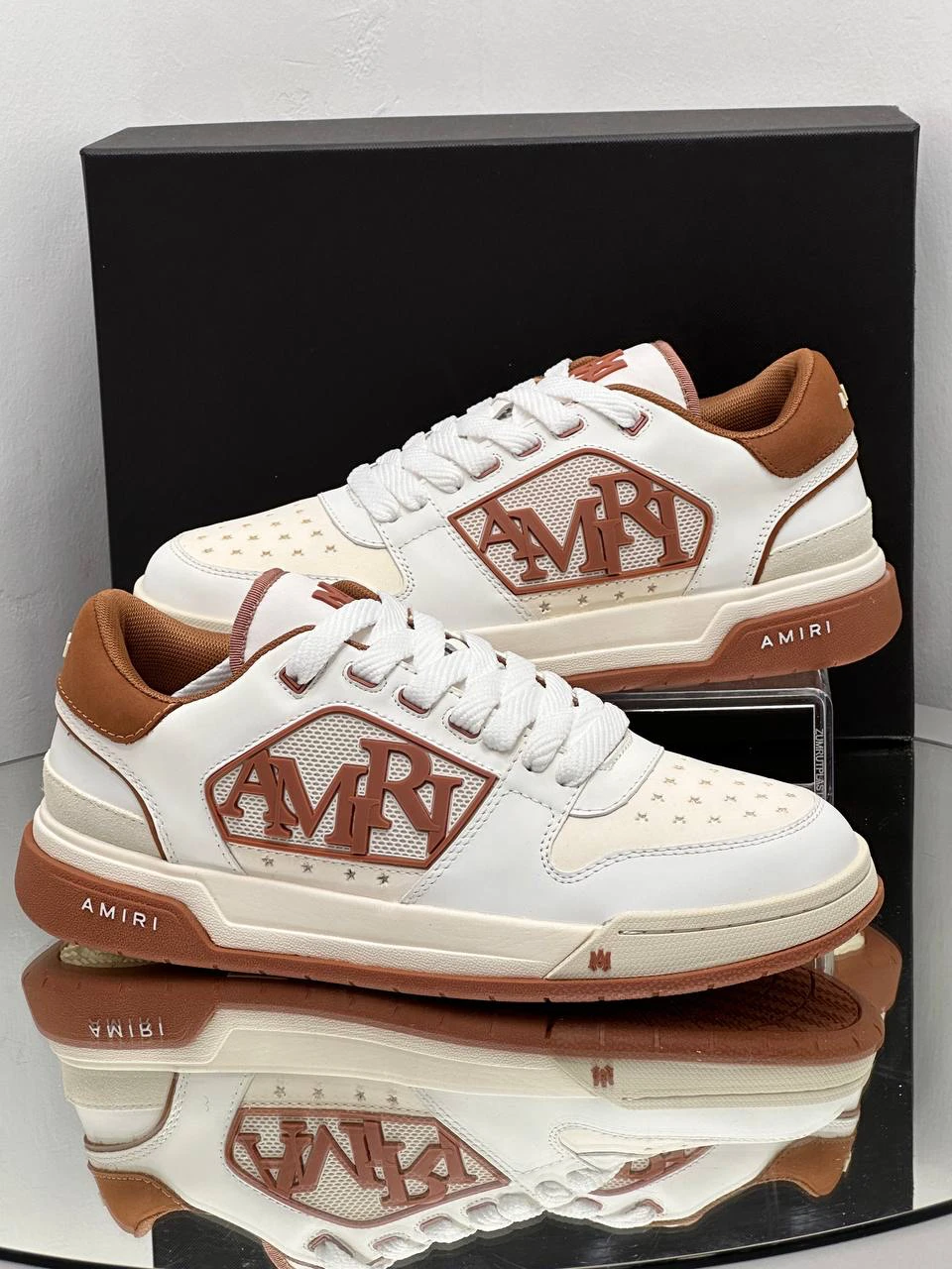 Amiri Classic Low "White/Brown" - image