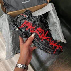 Balenciaga Runner Graffiti "Black/Red"