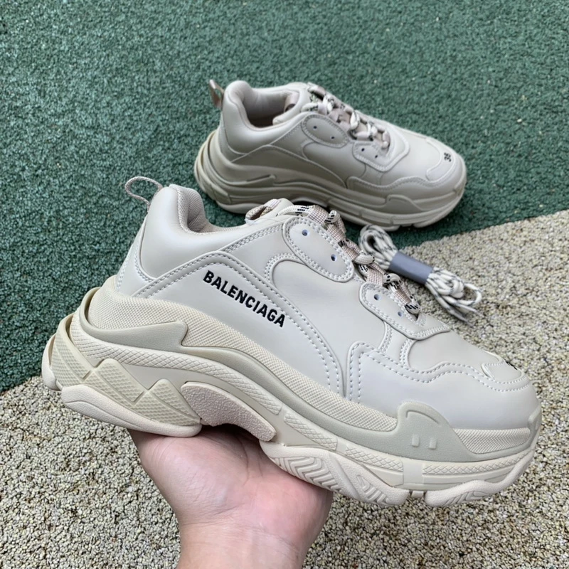 Balenciaga Triple S - Dark Grey/Grey/Black - image