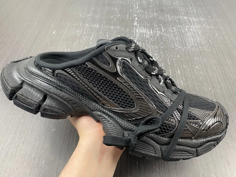 Balenciaga 3XL - Black/Dark Green - image