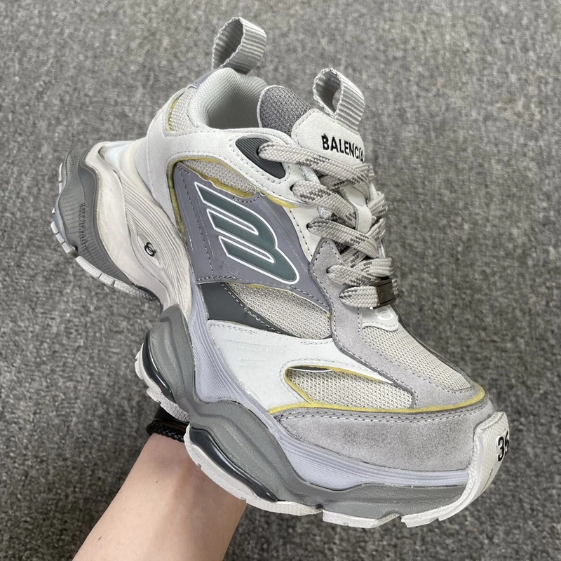 Balenciaga 3XL - White/Dark Grey - image