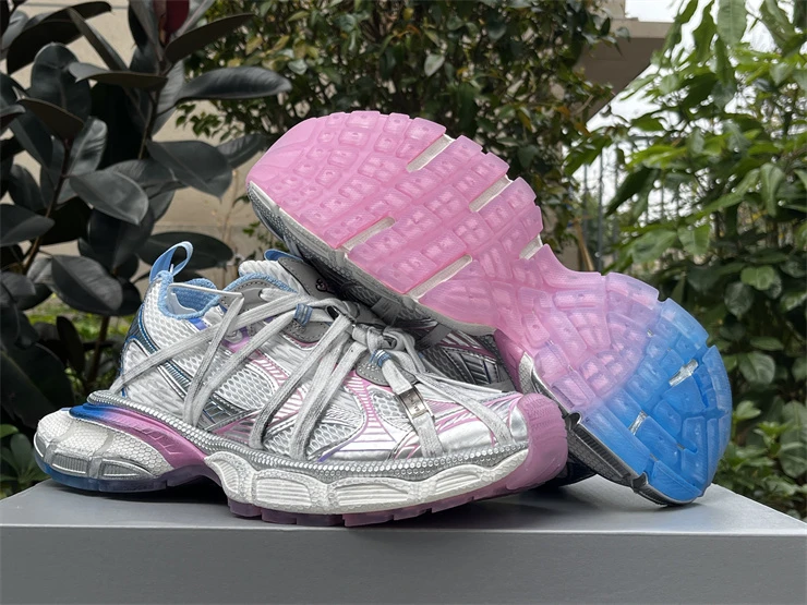 Balenciaga 3XL - Pink/Hot Pink - image