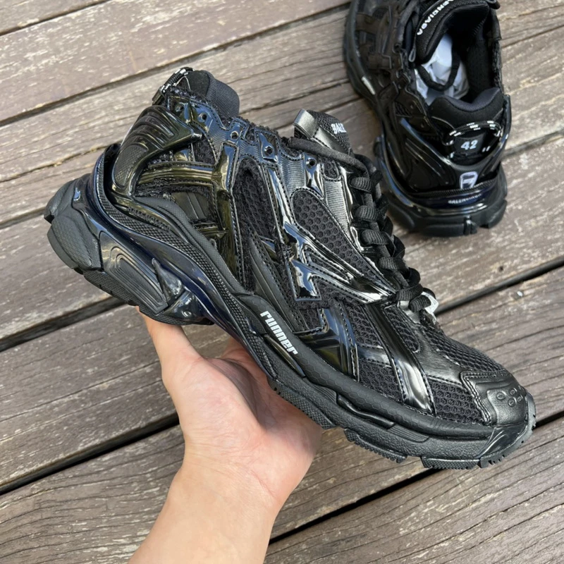 Balenciaga Runner Black Black/Dark Grey - image