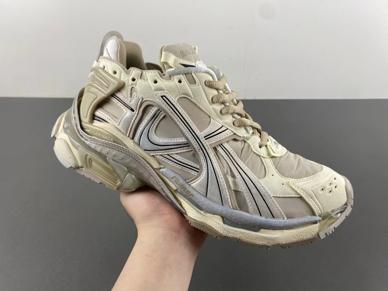 Balenciaga Runner - Dark Grey/Black - image