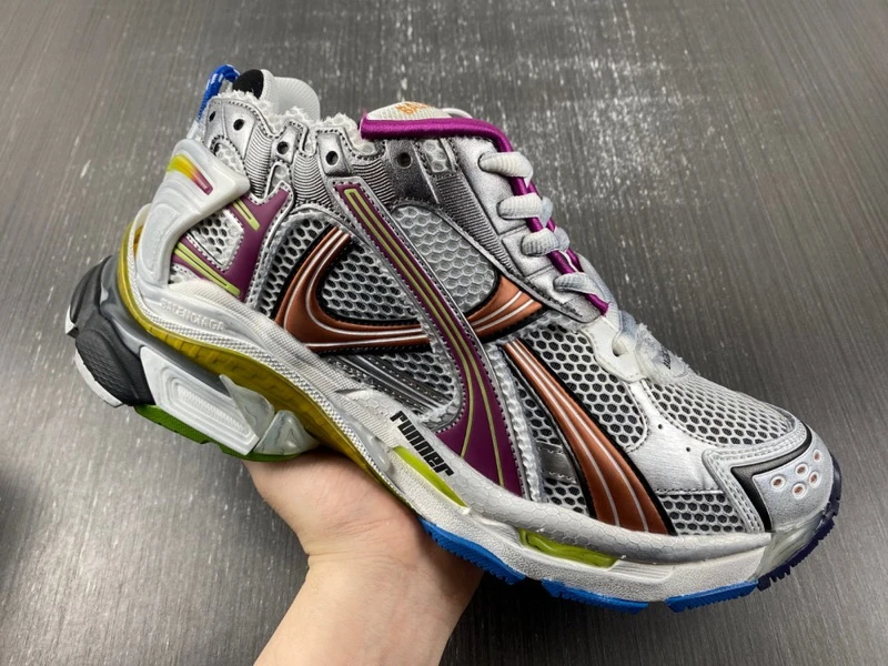 Balenciaga Runner - Black/Brown - image