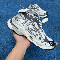 Balenciaga Runner - White/Tan