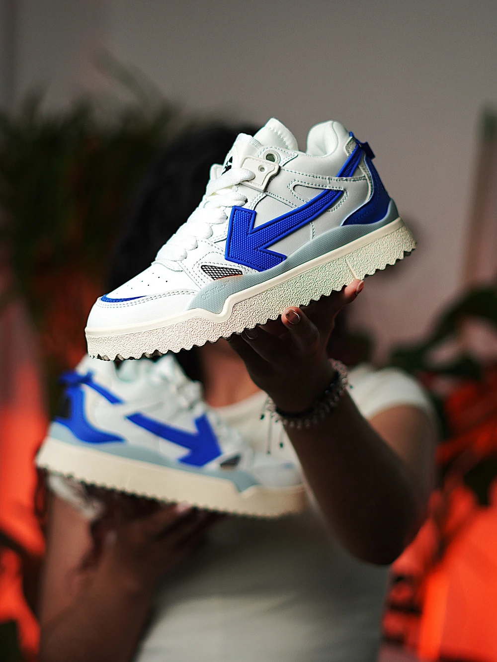 Off-White Sponge Mid Top - White Blue - image