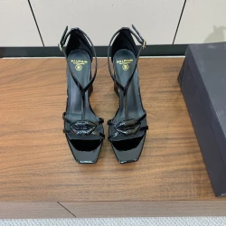 Balmain Patent Leather Lip Sandal "Black"