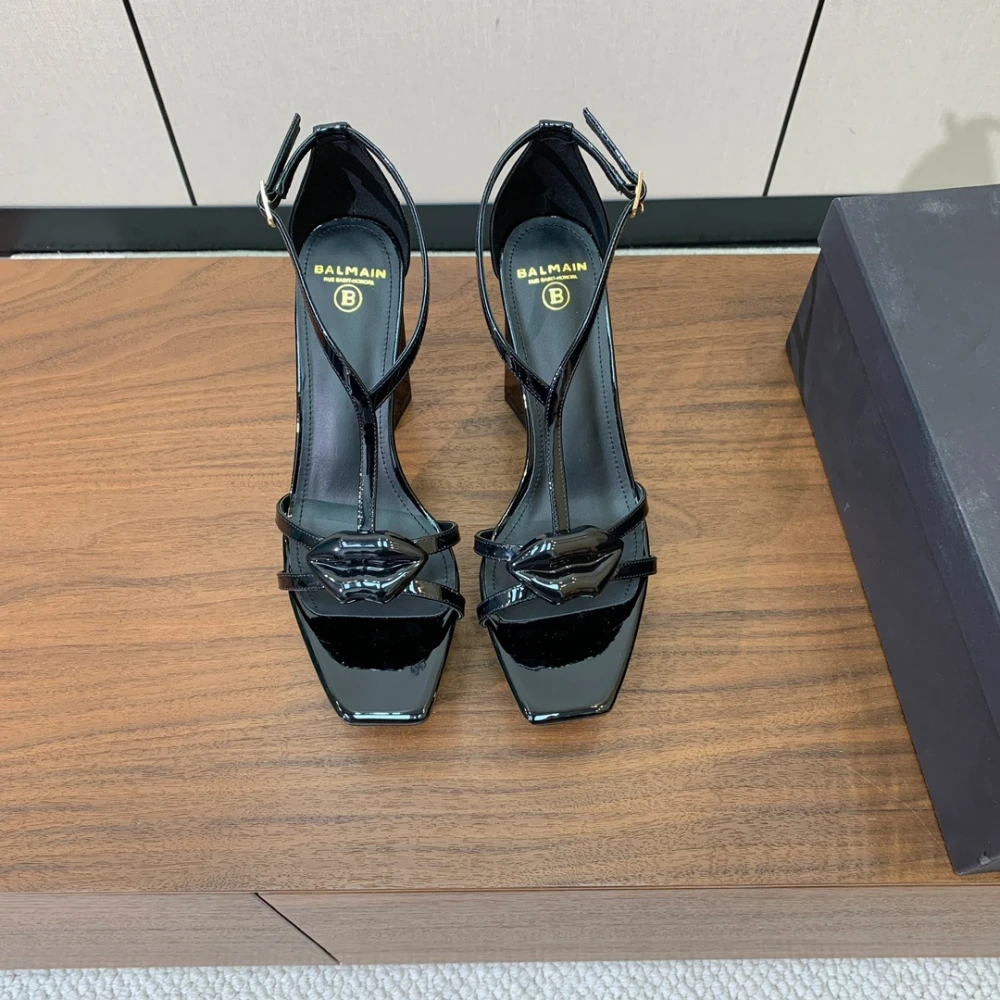 Balmain Patent Leather Lip Sandal "Black" - image