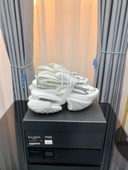 Balmain Unicorn Sneaker "White/Grey"
