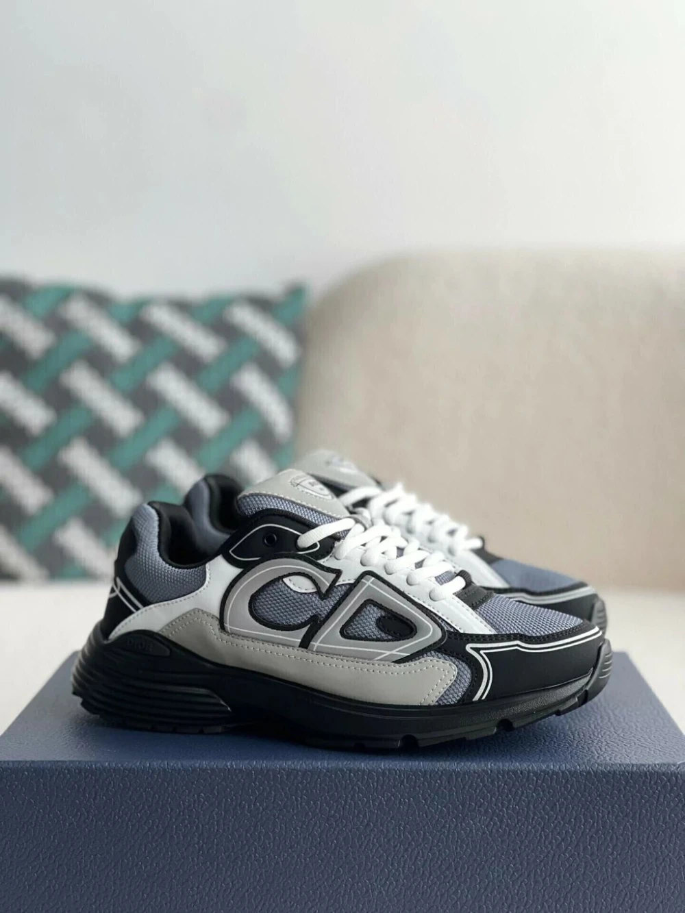 Dior B30 / Light Grey / Grey / Black - image