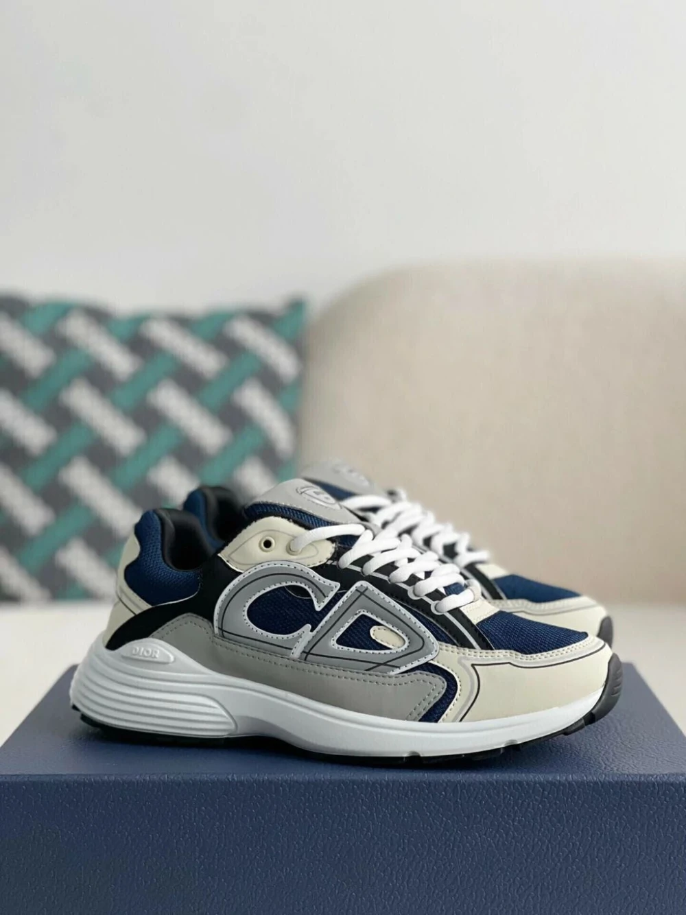 Dior B30 / Light Grey / Grey / Brown - image
