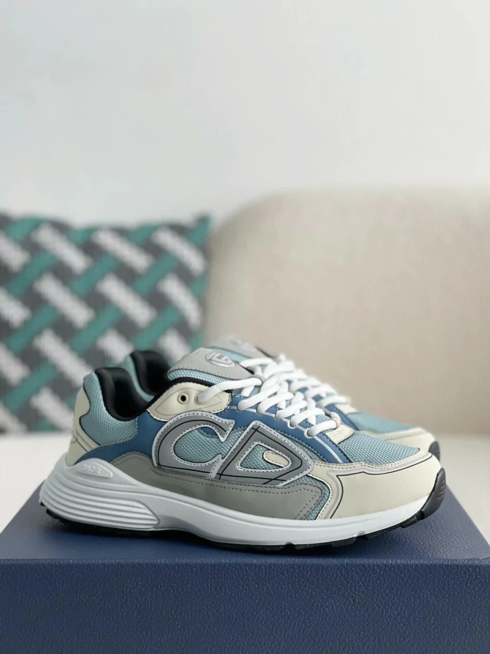 Dior B30 / Light Grey / Grey / Charcoal - image