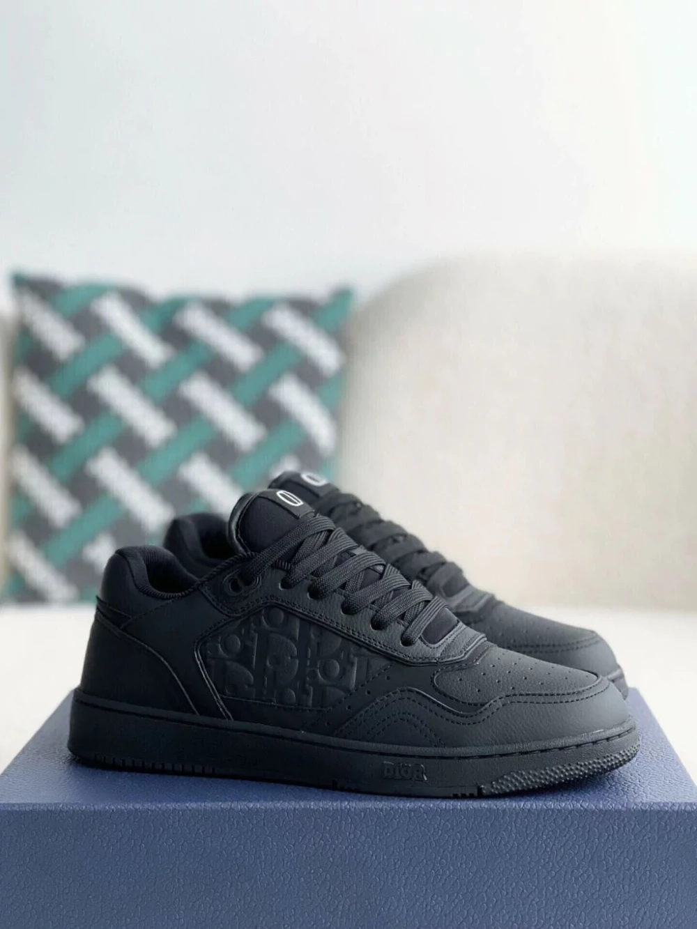 Dior B27 / Light Grey / Black / Brown - image
